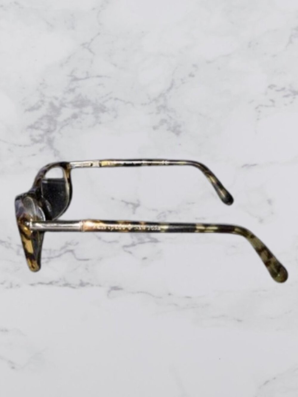 Kate Spade New York cat-eye sunglasses - Picture 8 of 9